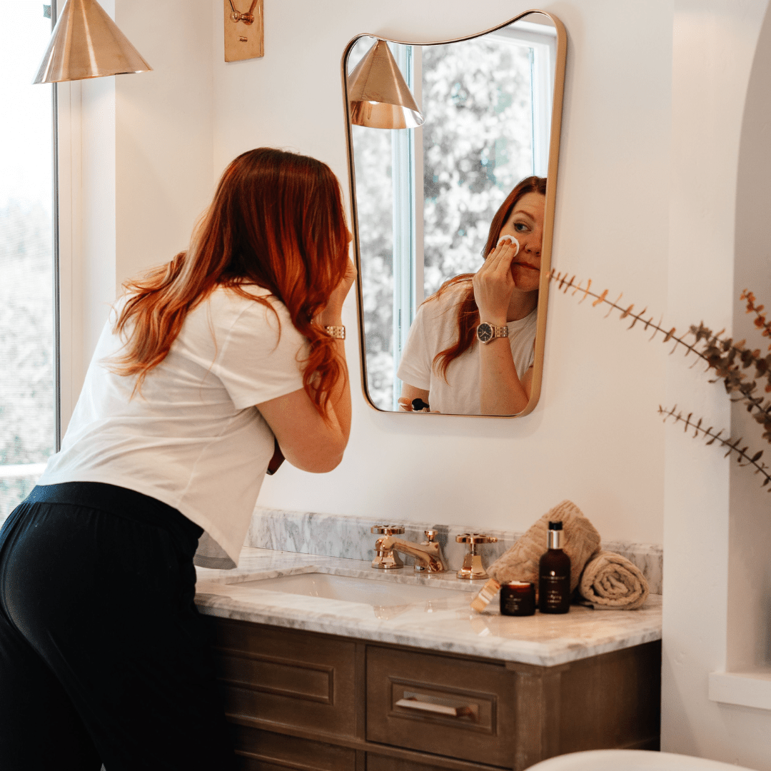 Five Reasons to Avoid Fragrance in Your New Mama Skincare Routine - Matrescence